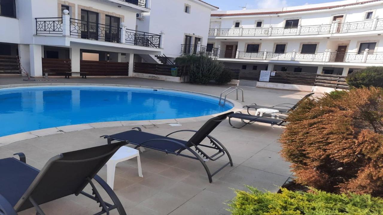 Paramount Gardens Resorts C201 Larnaca Exteriér fotografie