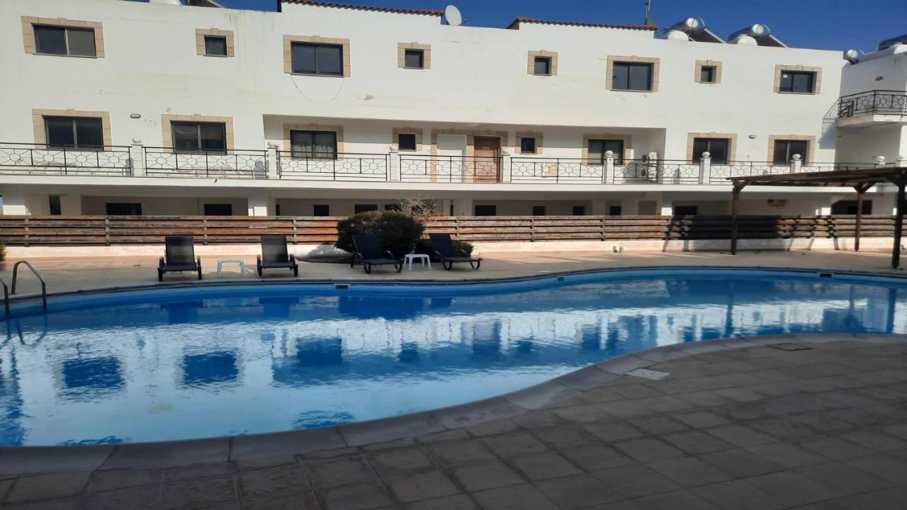 Paramount Gardens Resorts C201 Larnaca Exteriér fotografie